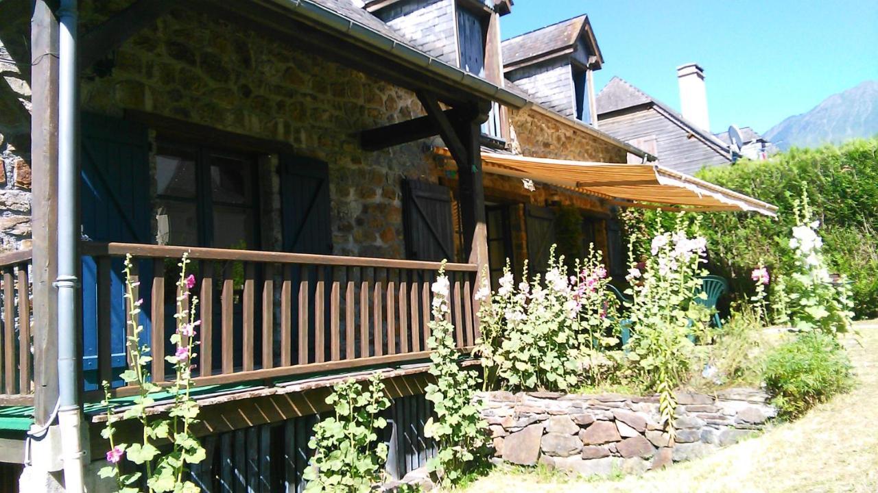 Maison La Luzienne - Lou Astiou Luz-Saint-Sauveur Bagian luar foto