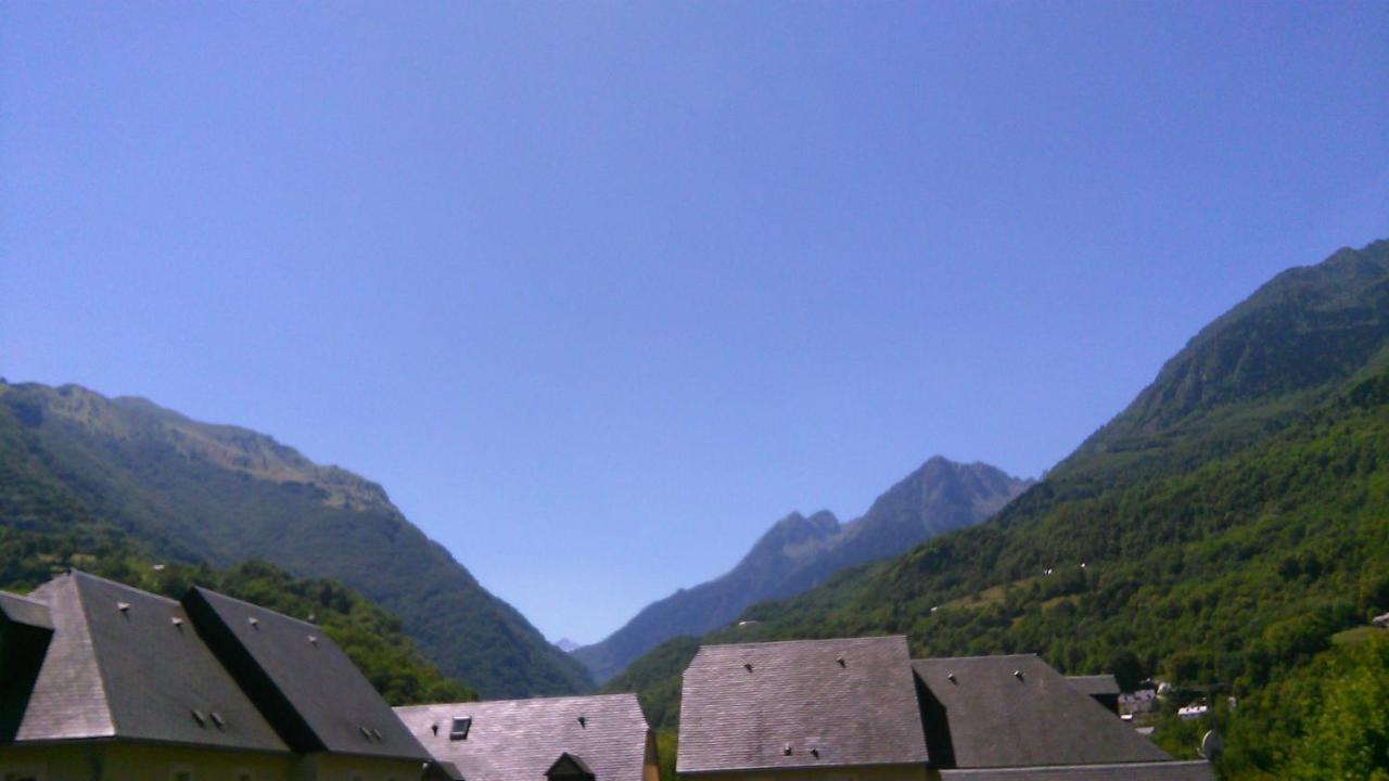 Maison La Luzienne - Lou Astiou Luz-Saint-Sauveur Bagian luar foto